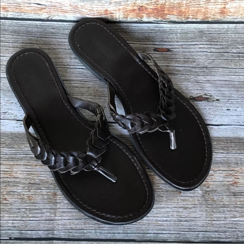 Seychelles chocolate Brown thong sandals SZ 10